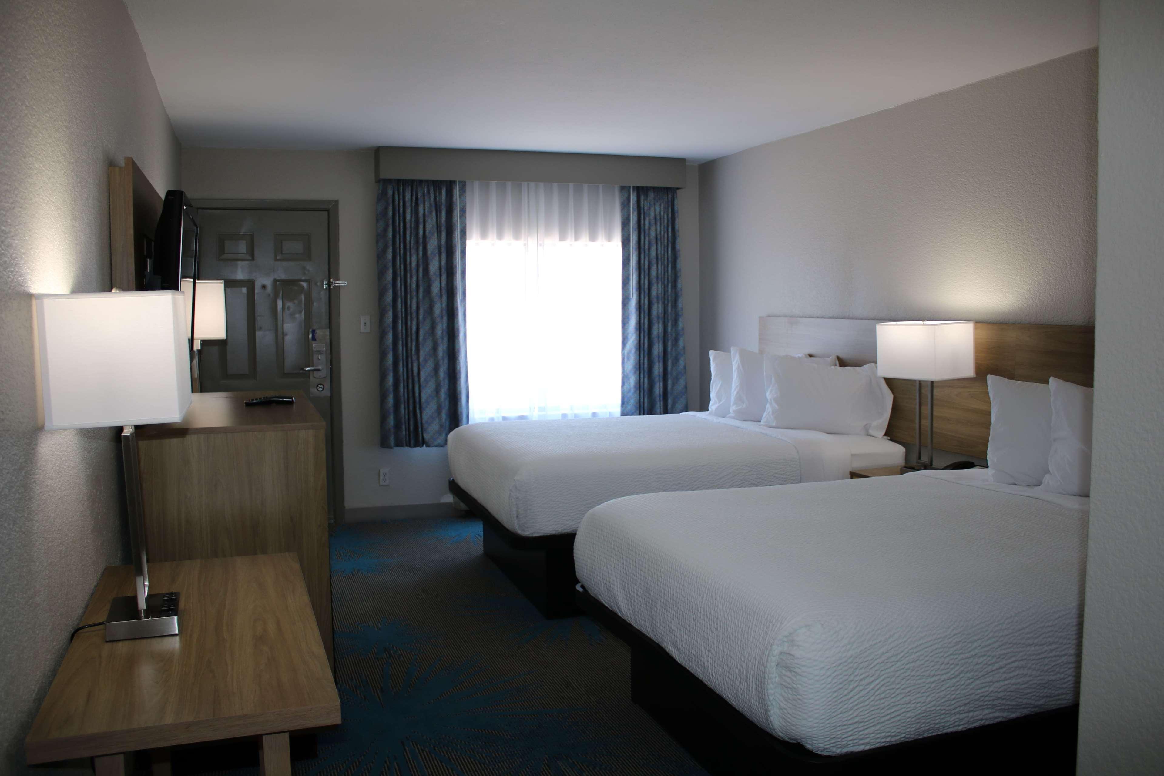 Days Inn By Wyndham Waco University Area Eksteriør billede