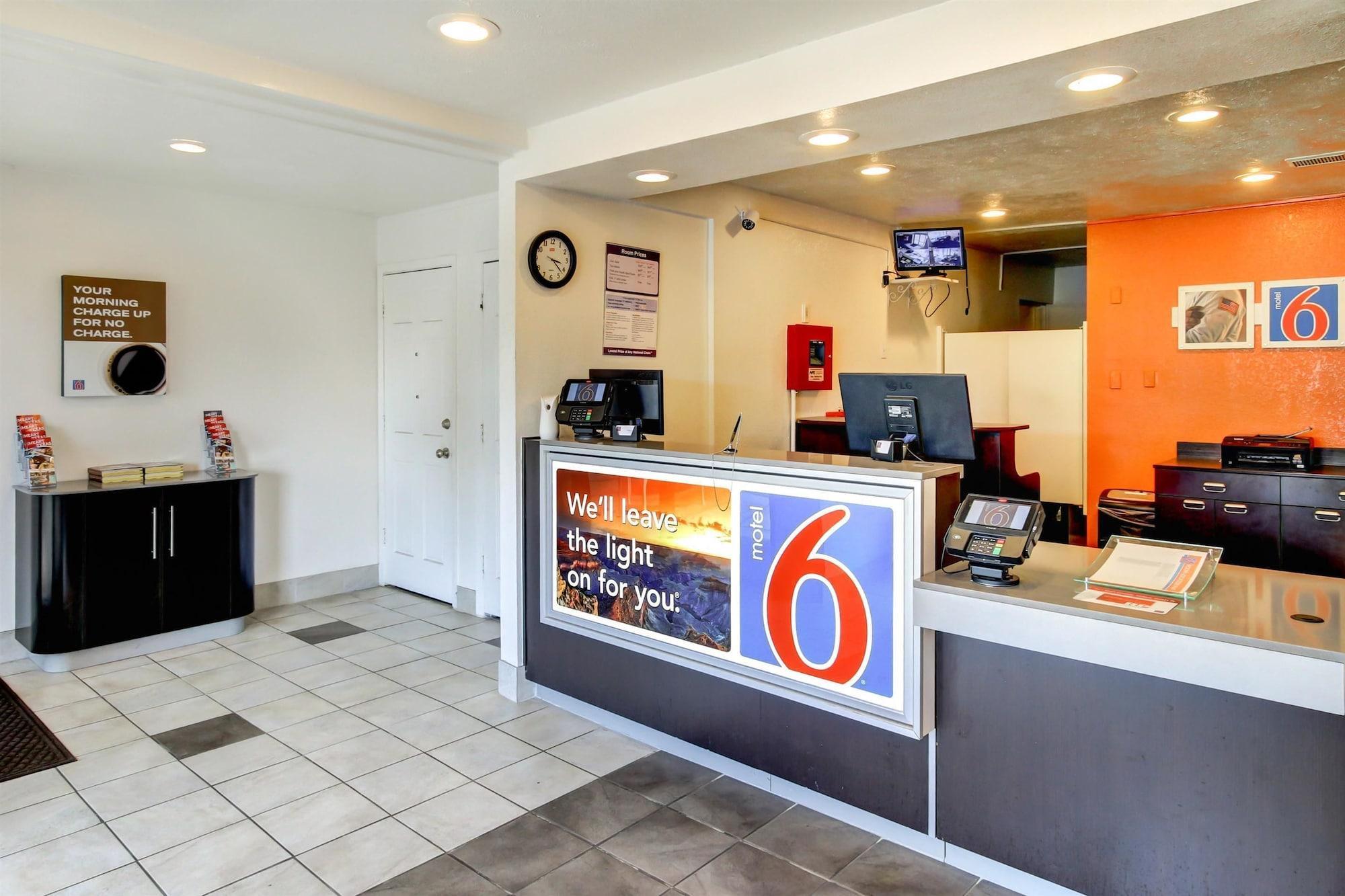 Days Inn By Wyndham Waco University Area Eksteriør billede