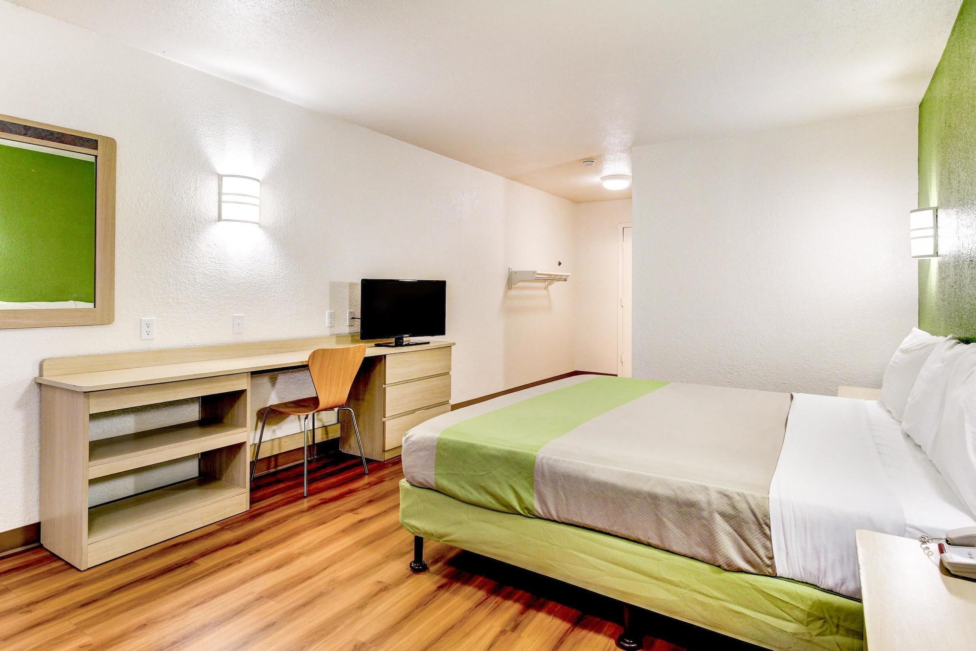 Days Inn By Wyndham Waco University Area Eksteriør billede